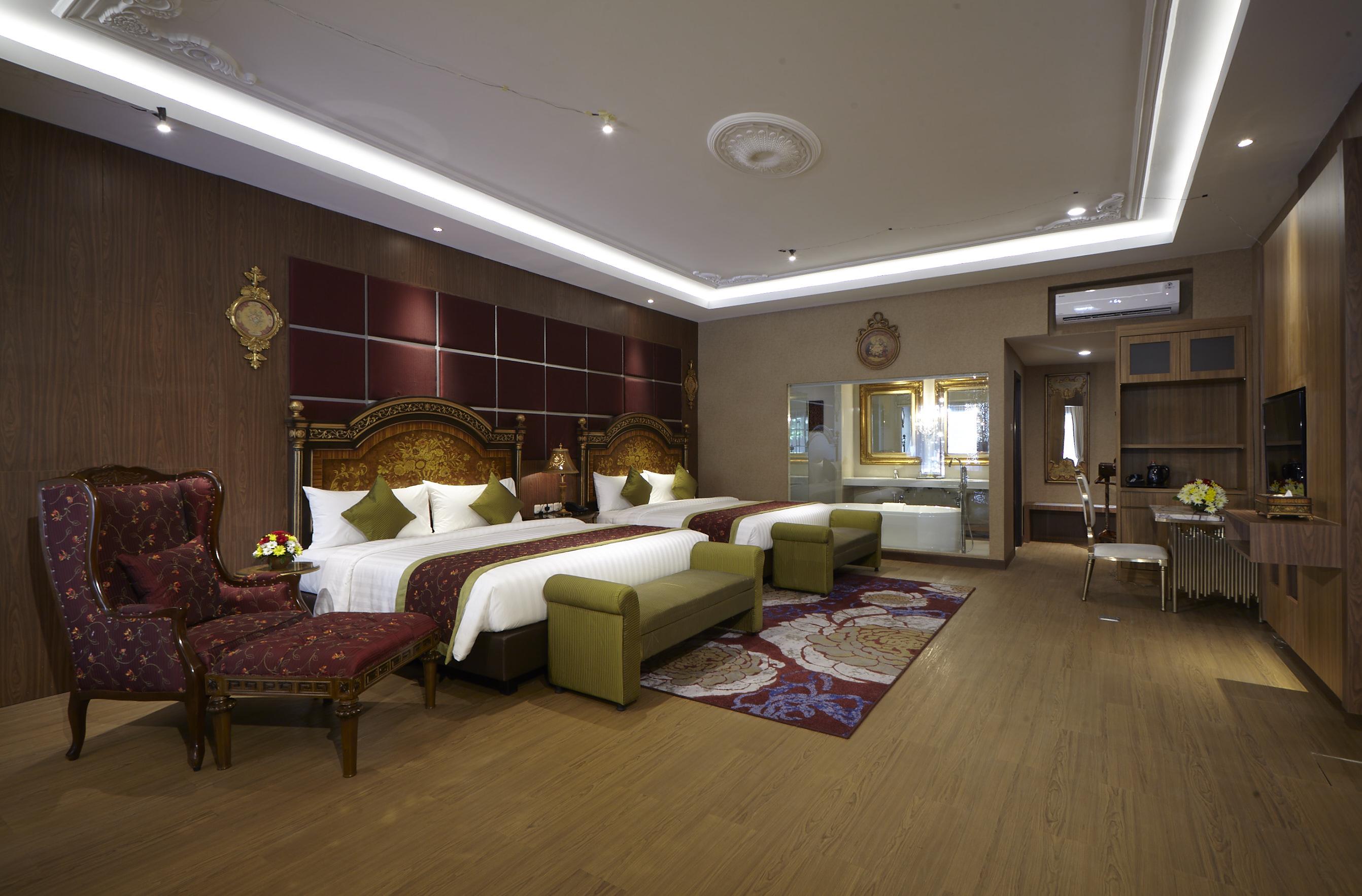 Ramada Suites By Wyndham Solo Eksteriør billede