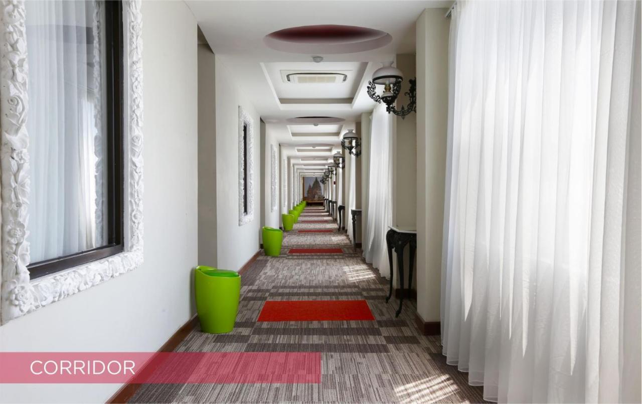 Ramada Suites By Wyndham Solo Eksteriør billede
