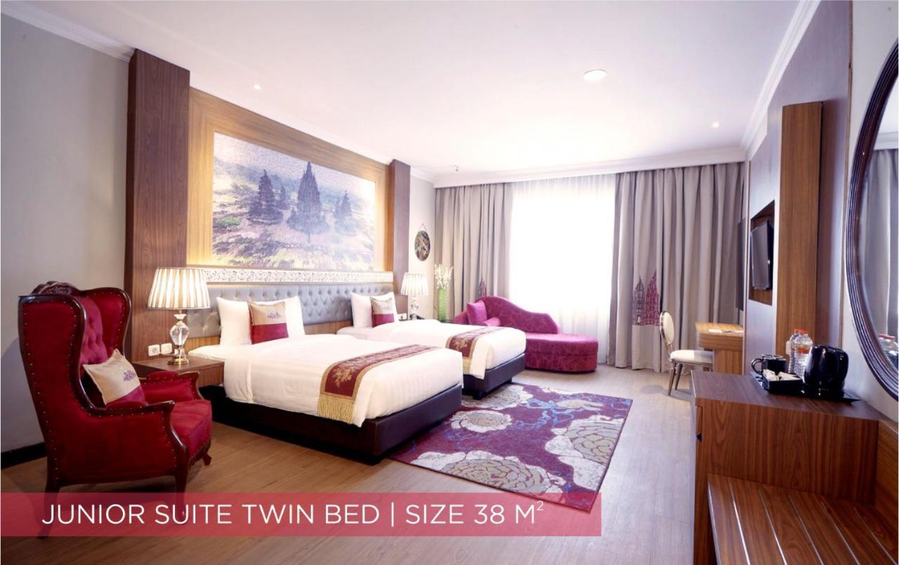 Ramada Suites By Wyndham Solo Eksteriør billede